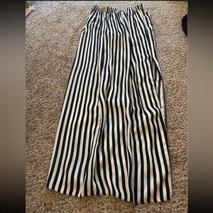 Woman’s Skirt